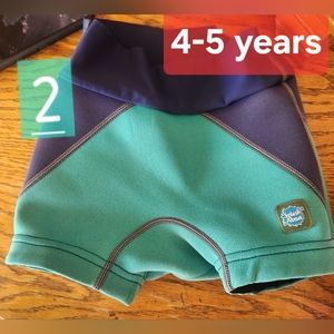 Splash About toddler, gender neutral swim shorts. 4-5 years. like new. (1 of 2)